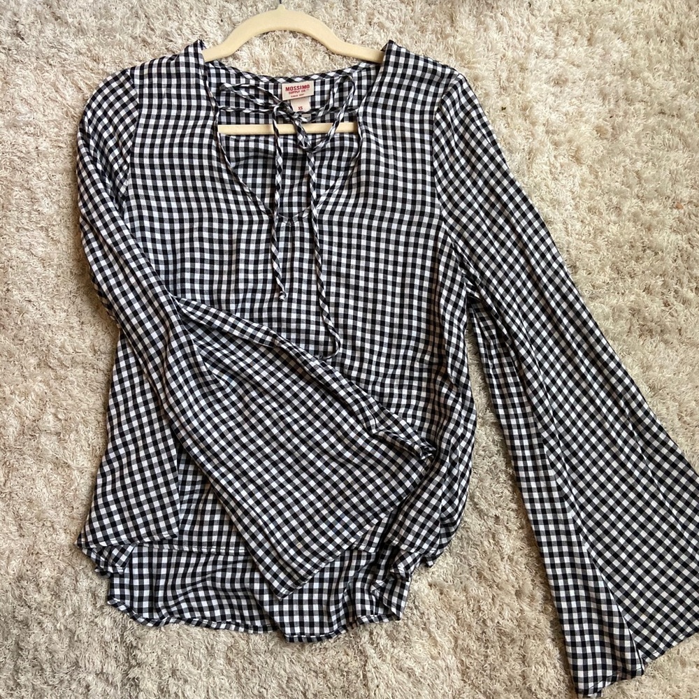 Bell sleeve gingham blouse